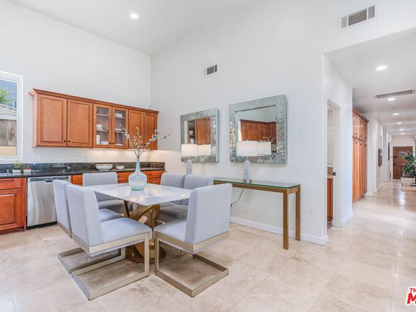 3718 S Barrington Avenue, Los Angeles CA 90066