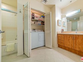 267 S San Pedro Street 608, Los Angeles CA 90012