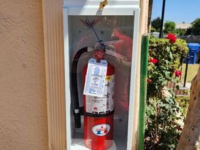 251 W 41st Place, Los Angeles CA 90037