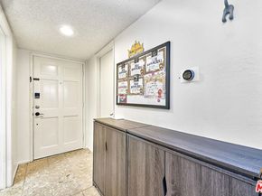 631 S Kenmore Avenue 106, Los Angeles CA 90005