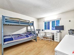 631 S Kenmore Avenue 106, Los Angeles CA 90005