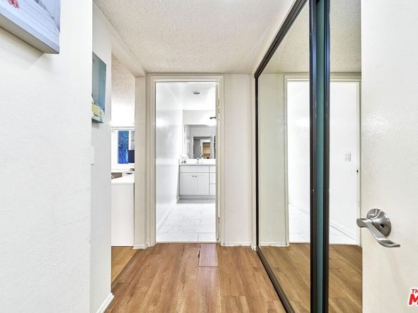 631 S Kenmore Avenue 106, Los Angeles CA 90005