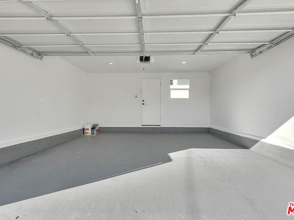 2156 W 108th Street, Los Angeles CA 90047