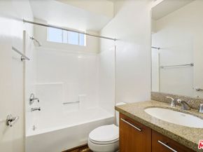 2045 Beloit Avenue 306, Los Angeles CA 90025