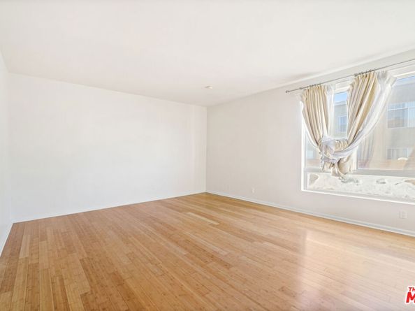 2045 Beloit Avenue 306, Los Angeles CA 90025