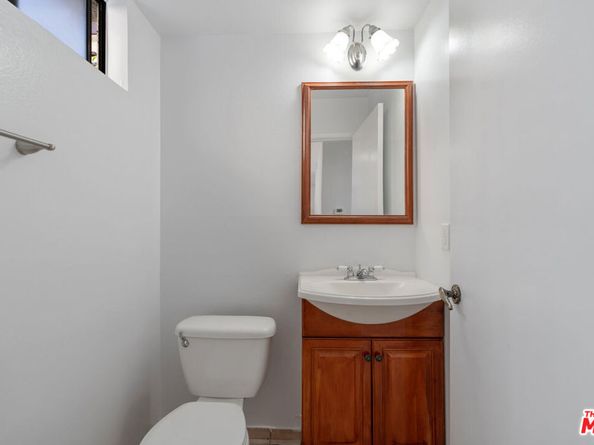 9210 Van Nuys Boulevard 11, Panorama City CA 91402