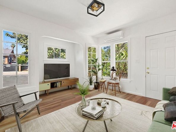 3456 Plata Street, Los Angeles CA 90026