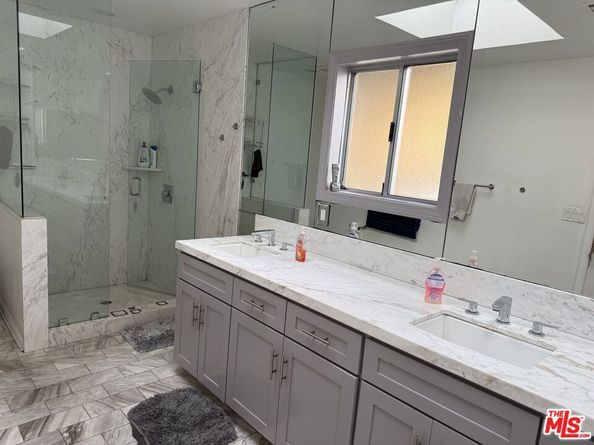 9752 Castello Place, Los Angeles CA 90035