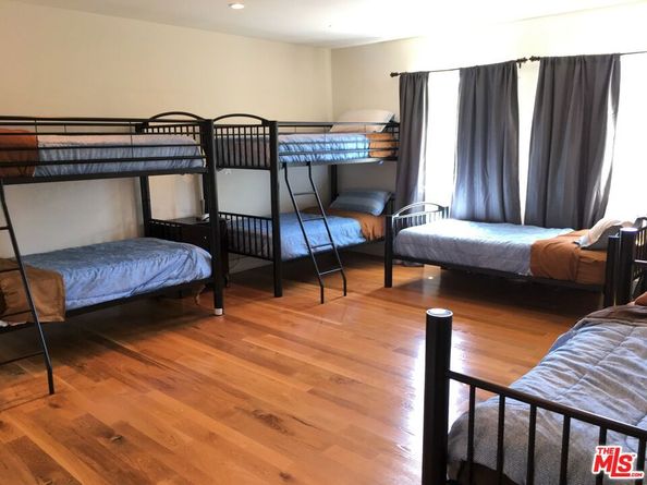 9752 Castello Place, Los Angeles CA 90035