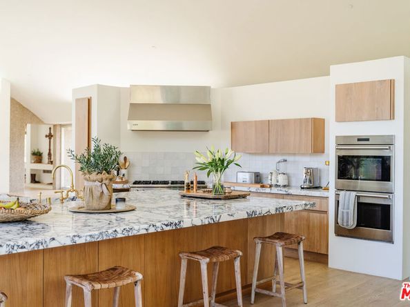 1750 Will Geer Road, Topanga CA 90290