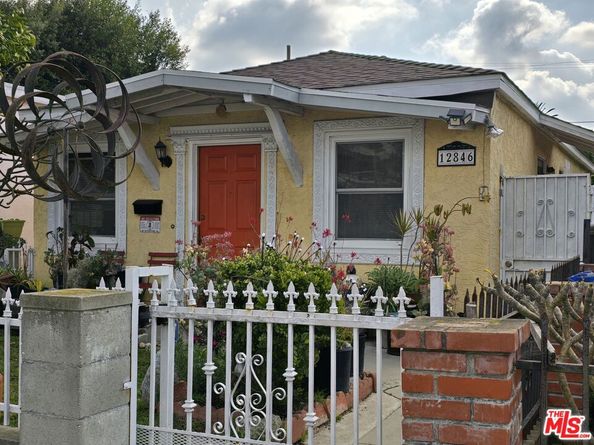 12846 Short Avenue, Los Angeles CA 90066