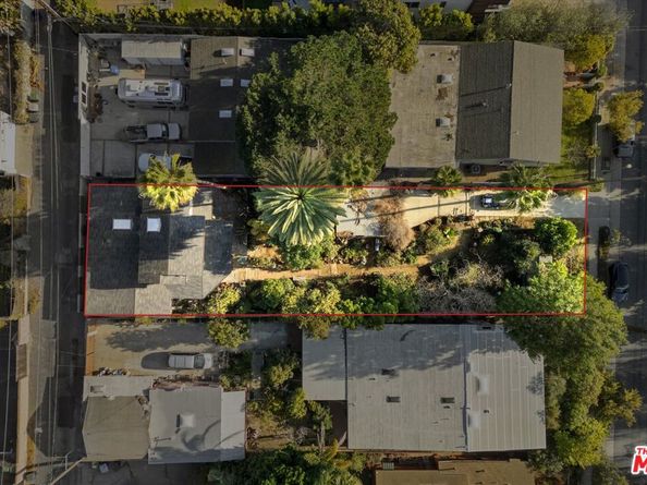2201 Dewey Street, Santa Monica CA 90405