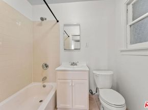 2522 London Street, Los Angeles CA 90026