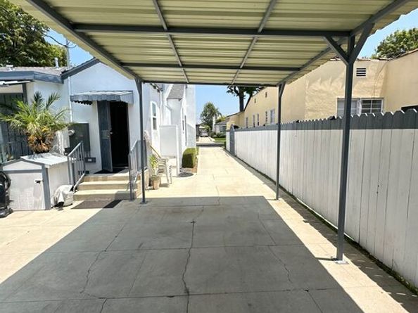 3791 Olmsted Avenue, Los Angeles CA 90018