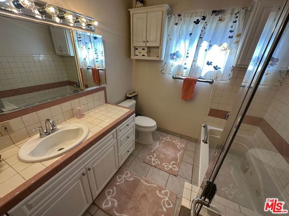 3791 Olmsted Avenue, Los Angeles CA 90018