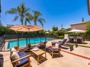 5527 Calhoun Avenue, Sherman Oaks CA 91401