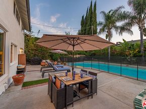 5527 Calhoun Avenue, Sherman Oaks CA 91401