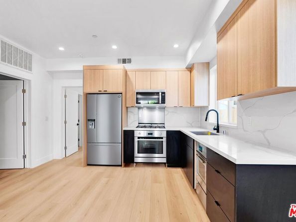 1254 W 36th Street, Los Angeles CA 90007