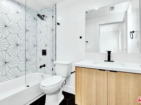 1254 W 36th Street, Los Angeles CA 90007