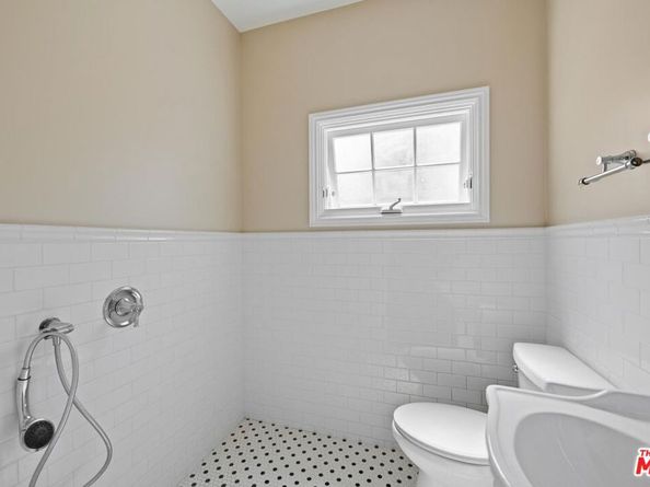 1238 S Bonnie Brae Street, Los Angeles CA 90006