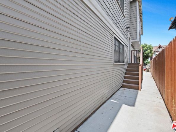 1238 S Bonnie Brae Street, Los Angeles CA 90006