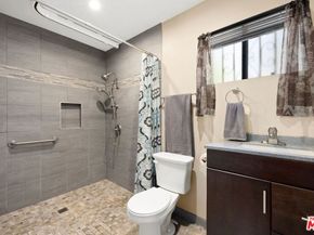 231 S Avenue 58, Los Angeles CA 90042