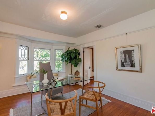 2057 S Oxford Avenue, Los Angeles CA 90018