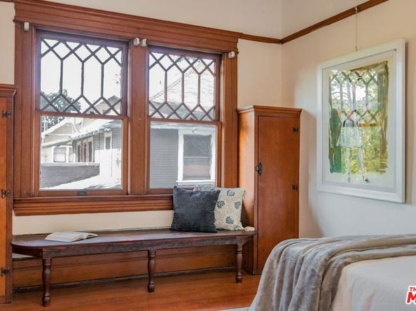 2057 S Oxford Avenue, Los Angeles CA 90018