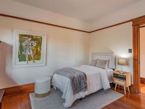 2057 S Oxford Avenue, Los Angeles CA 90018