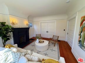 2057 S Oxford Avenue, Los Angeles CA 90018