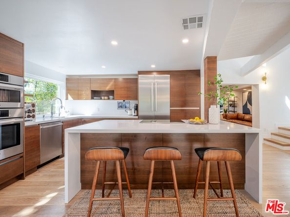 20922 Keller Road, Topanga CA 90290