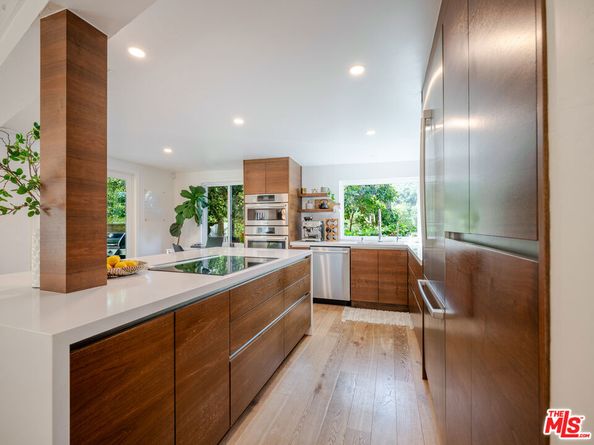 20922 Keller Road, Topanga CA 90290