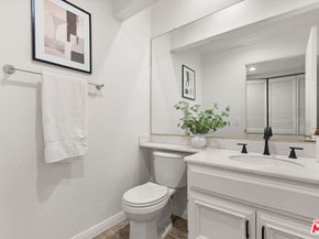 6514 S Copperwood Avenue, Inglewood CA 90302