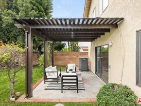 6514 S Copperwood Avenue, Inglewood CA 90302