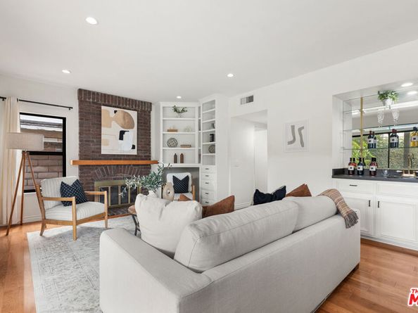 6514 S Copperwood Avenue, Inglewood CA 90302