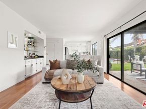 6514 S Copperwood Avenue, Inglewood CA 90302