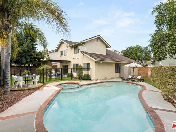 6514 S Copperwood Avenue, Inglewood CA 90302