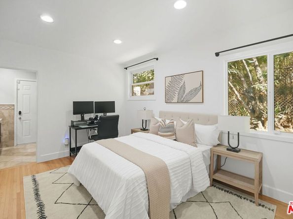 4719 W Wortser Avenue, Sherman Oaks CA 91423