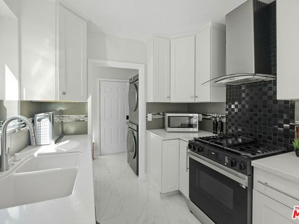 4719 W Wortser Avenue, Sherman Oaks CA 91423