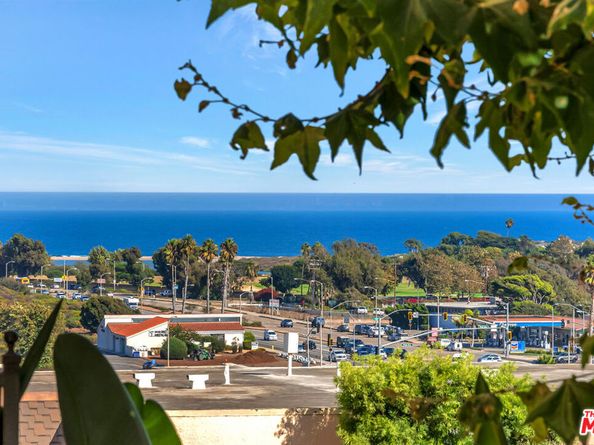 23901 Civic Center Way D238, Malibu CA 90265