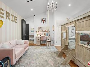 2835 Westbrook Avenue, Los Angeles CA 90046