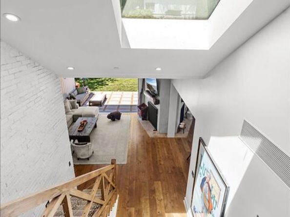 2835 Westbrook Avenue, Los Angeles CA 90046