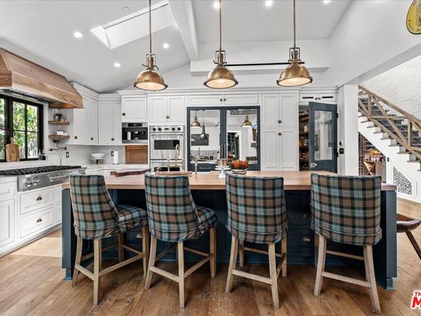 2835 Westbrook Avenue, Los Angeles CA 90046