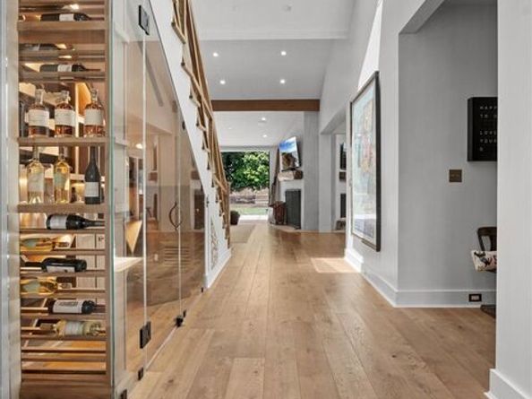 2835 Westbrook Avenue, Los Angeles CA 90046