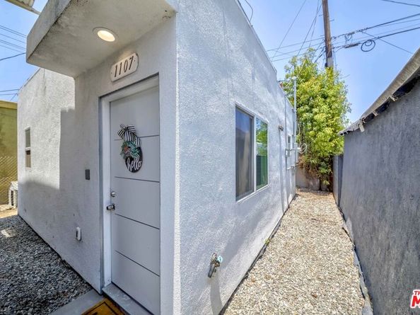1105 E 103rd Place, Los Angeles CA 90002
