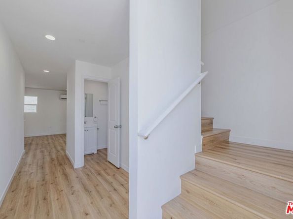 1105 E 103rd Place, Los Angeles CA 90002