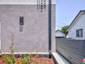 1105 E 103rd Place, Los Angeles CA 90002