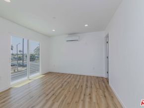 1105 E 103rd Place, Los Angeles CA 90002