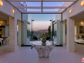 8896 Lookout Mountain Avenue, Los Angeles CA 90046