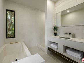 8896 Lookout Mountain Avenue, Los Angeles CA 90046